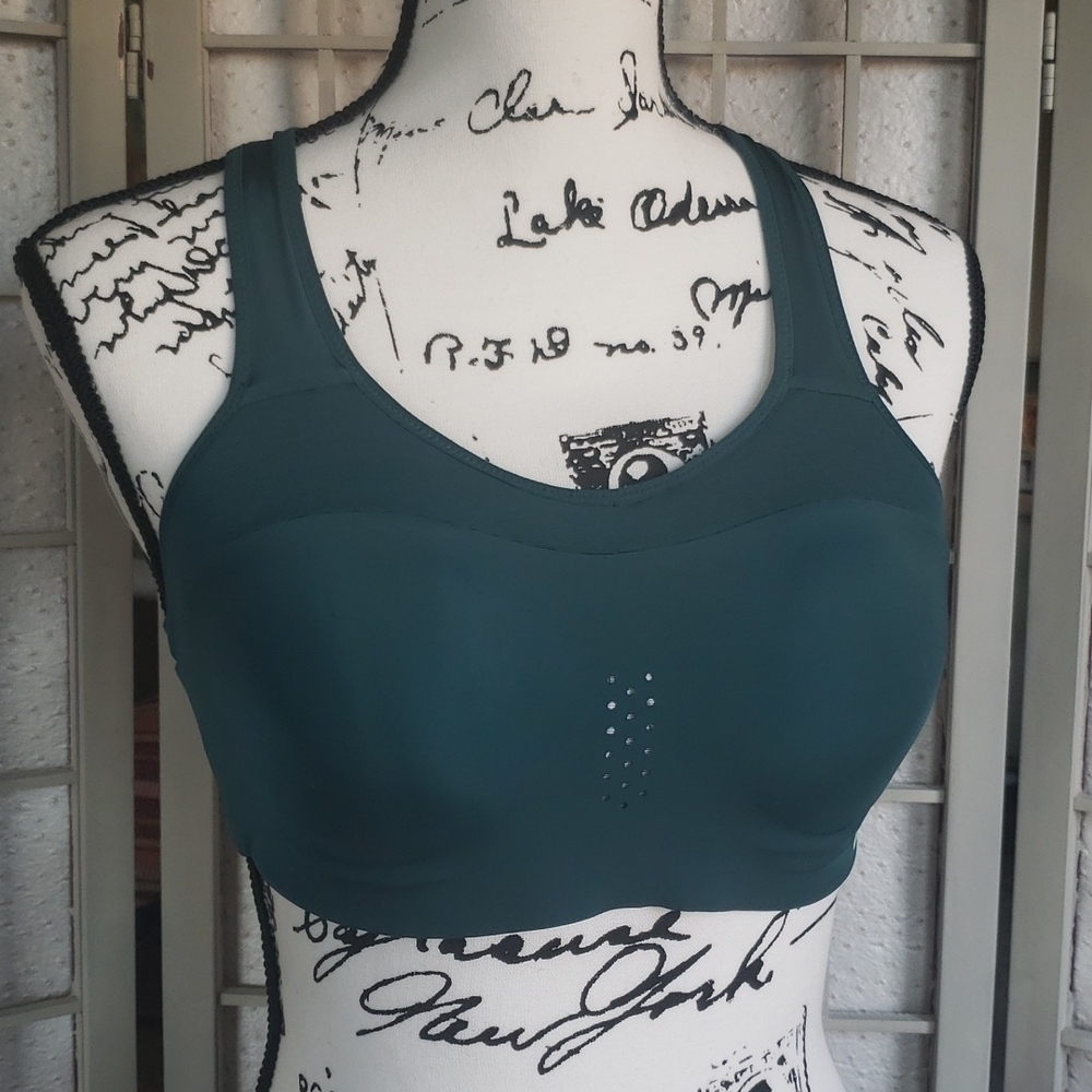 Nike green sport adjustable bra M